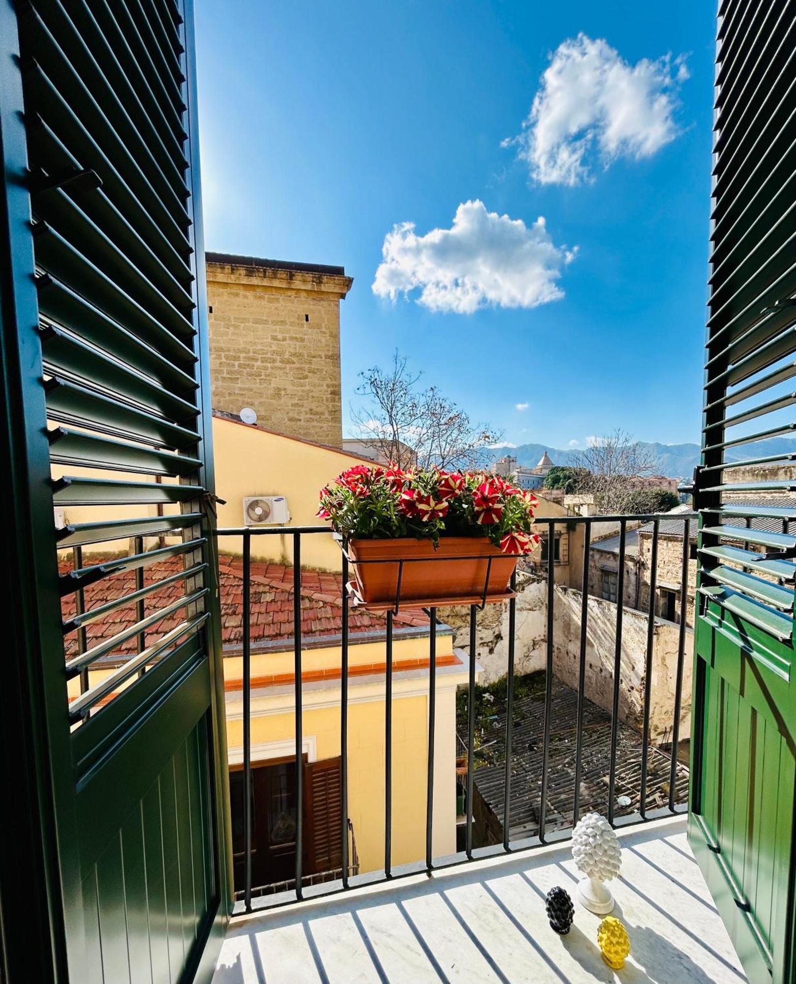 Papiretu'S Portrait Palermo Exterior foto